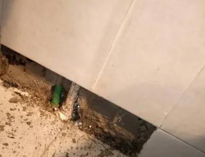 许昌市楼顶漏水维修公司分享下修复水管漏水的几种小方法